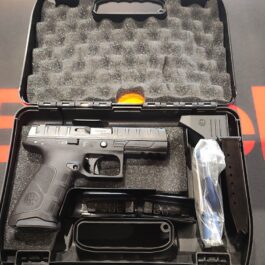 Pistolet BERETTA APX NOIR 40 S&W