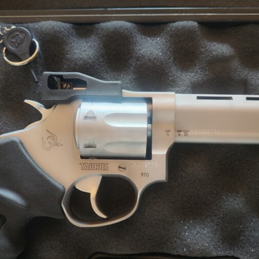 REVOLVER TAURUS MODELE 970 TRACKER 6''1/2 MATTE SS 22LR OCCASION – Image 6