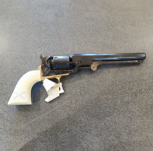 Revolver à Poudre Noire Pietta 1851 Navy Confederate Flag Grip  "YAN36FC" Cal.36 – Image 5