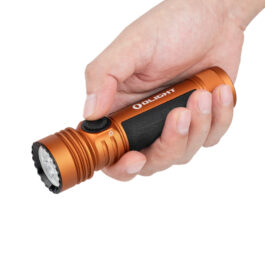 Olight Seeker 4 Pro | Lampe Torche LED Ultra Puissante 4600 Lumens
